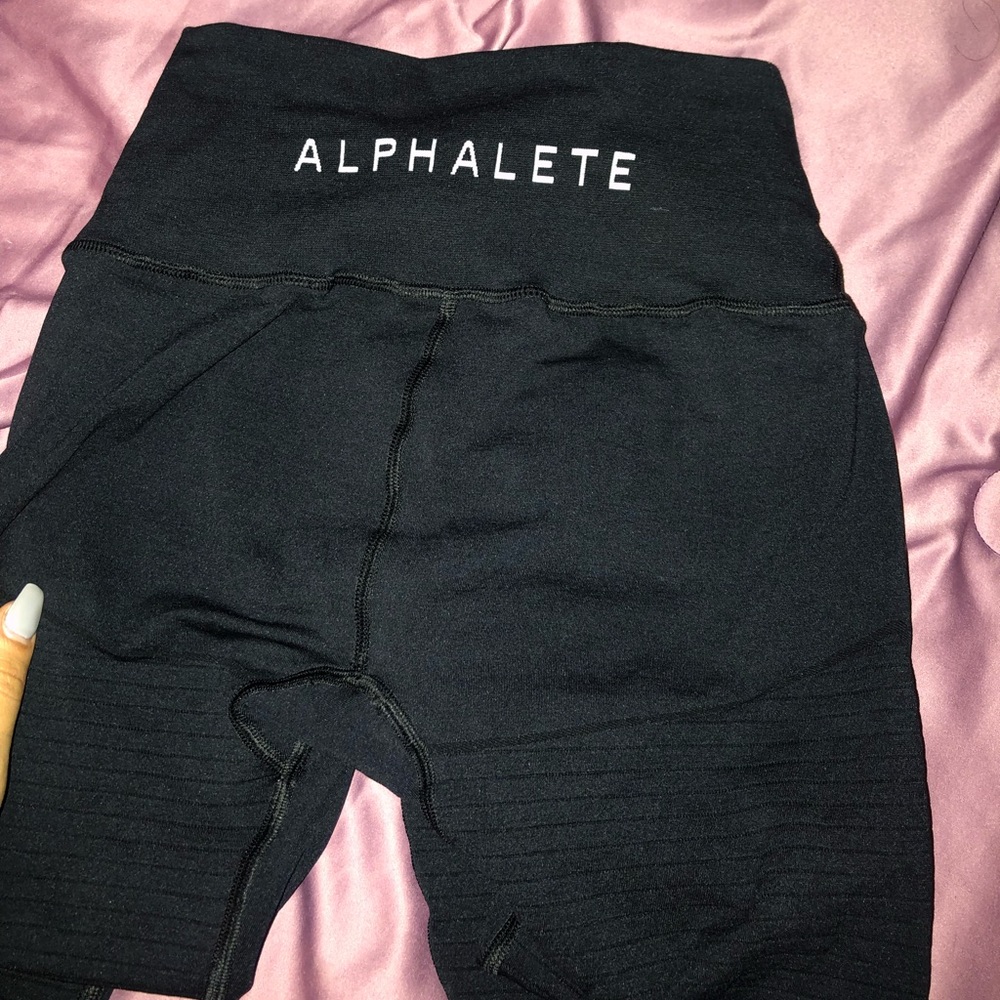 Alphalete Deep Black Revival leggings